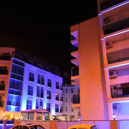 Cleopatra Golden Beach 4*