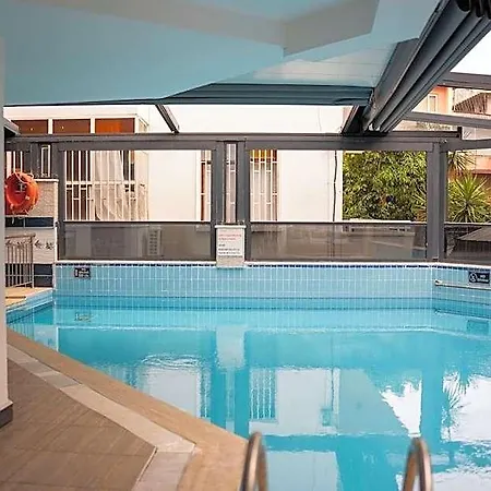 Hotel Cleopatra Golden Beach
