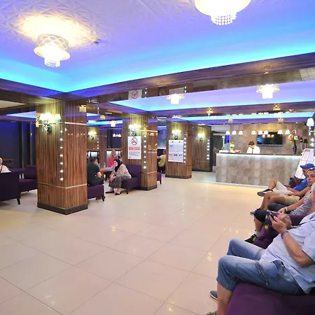 Hotel Cleopatra Golden