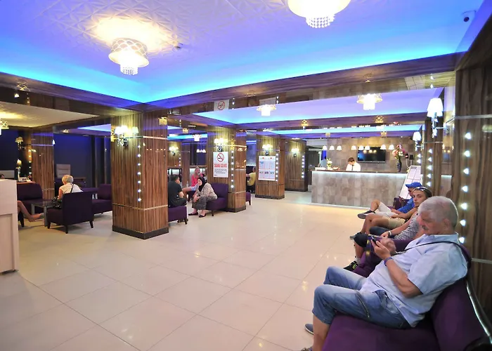 Hotel Cleopatra Golden