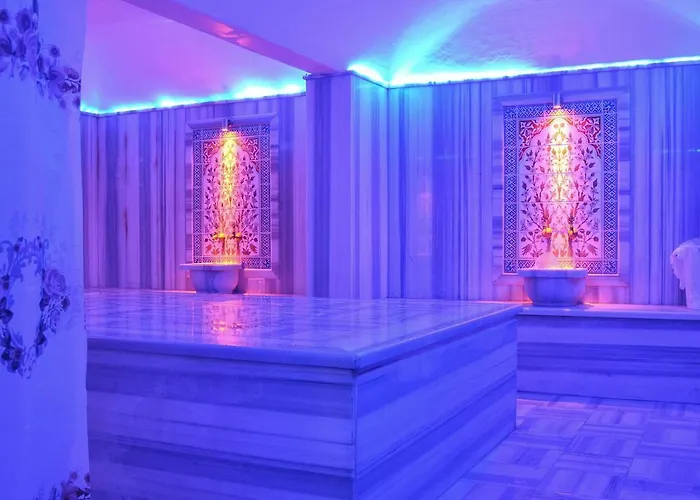 Hotel Cleopatra Golden